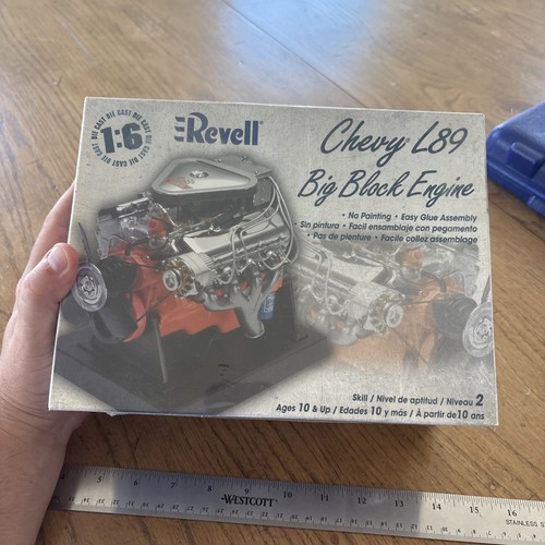 Revell scale model kit - revell,