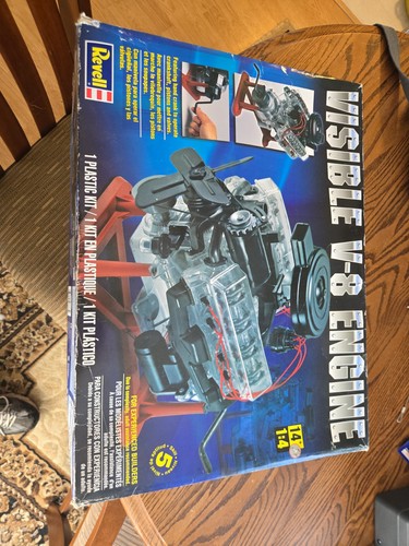 Revell visible engine - engine, 1