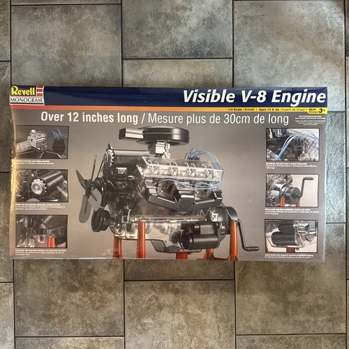 Revell visible engine 1 4 - visible,